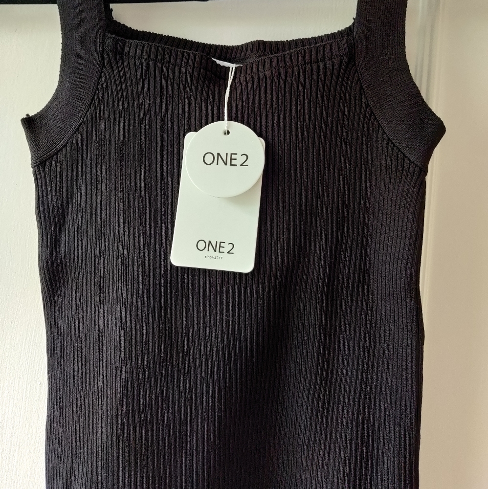 Tank top - Picture 2 of 2
